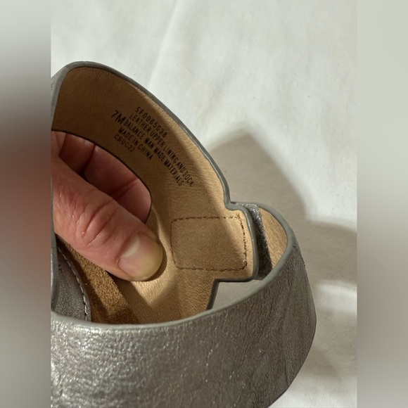 SOFFT Pewter gray Verina wedge Sandals size 7 - Picture 2 of 9